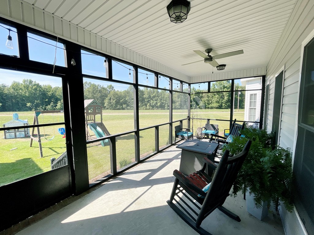 Large Screened-In Porch for Entertaining