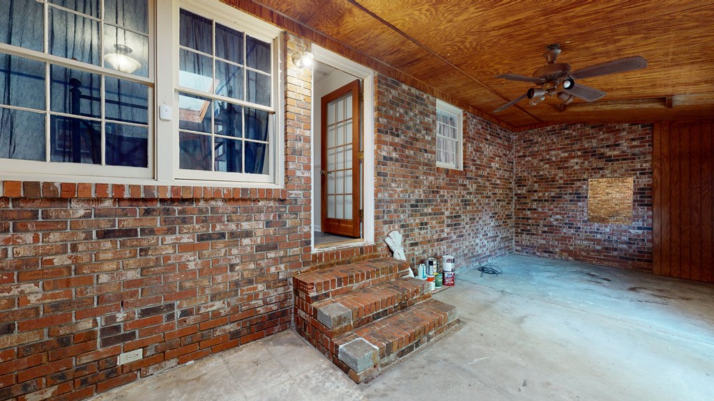 Enclosed Porch 